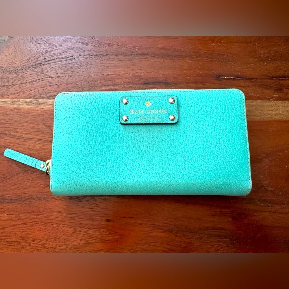 Kate Spade Aqua Leather Wallet - Like New